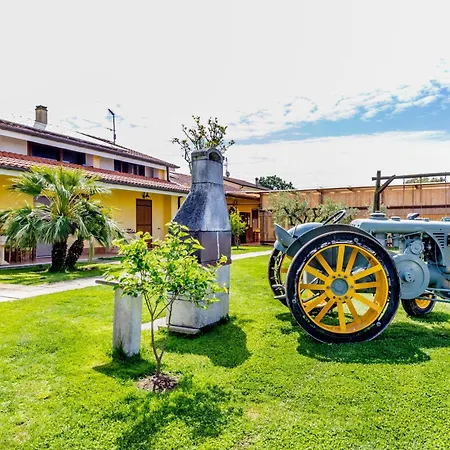 Bed & Breakfast Le Terre Di Bac 3*